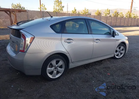 2014 Toyota Prius Two from USA, damaged, VIN JTDKN3DU2E0384542